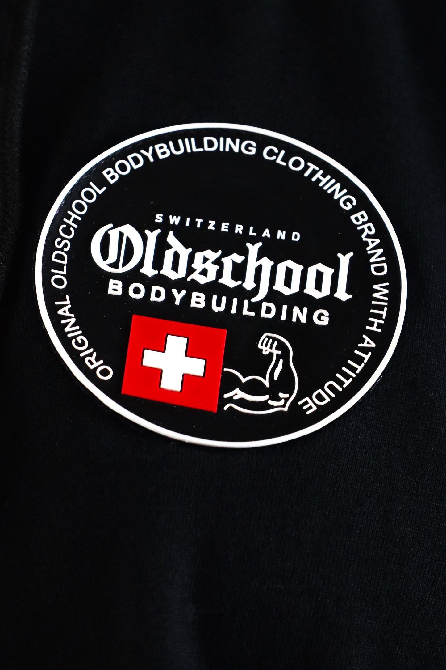 LEGACY BADGES ZIPPED HOODIE SCHWARZ/ROT