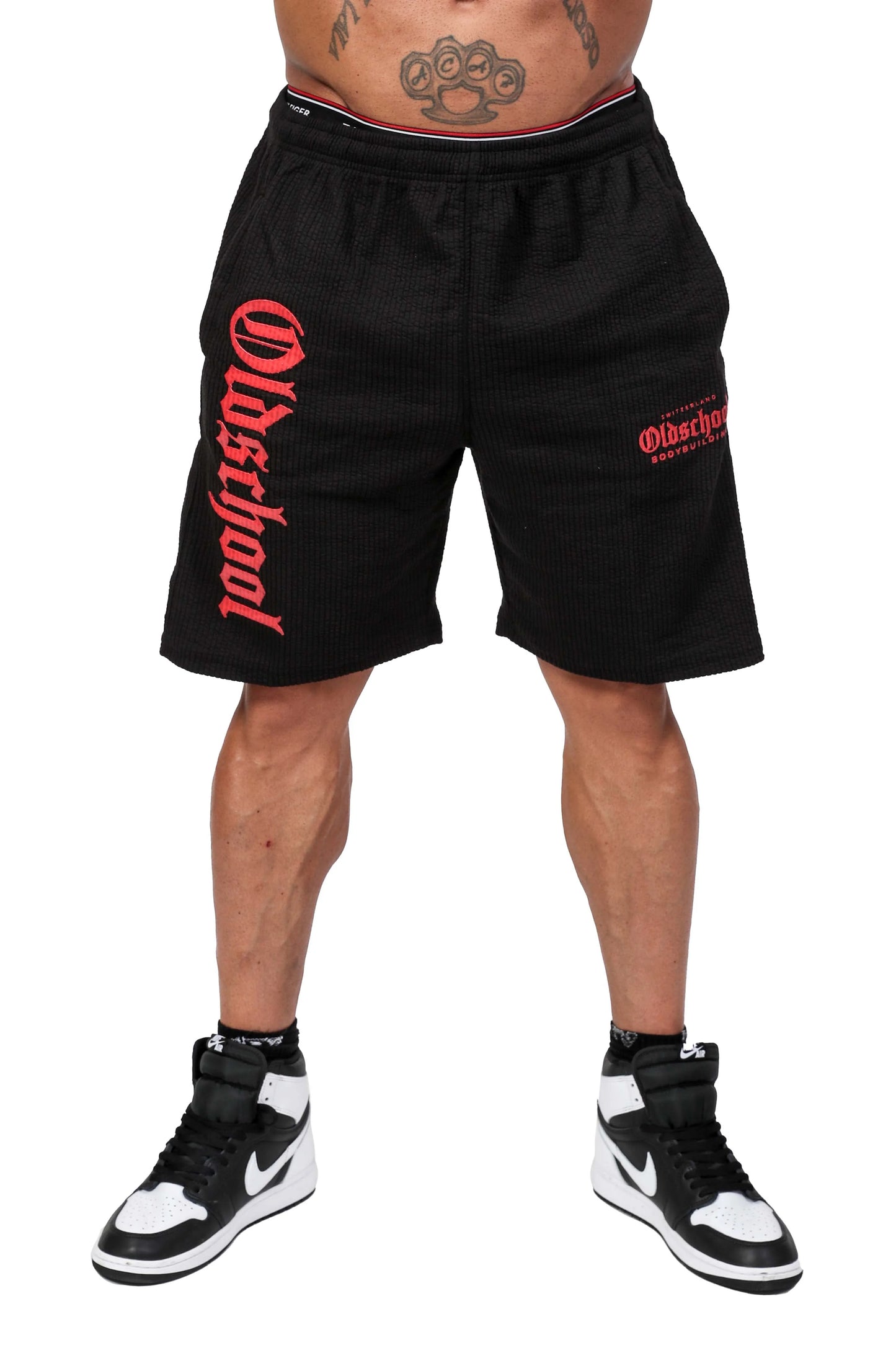OLDSCHOOLBODYBUILDING RIPPED SHORTS SCHWARZ/ROT