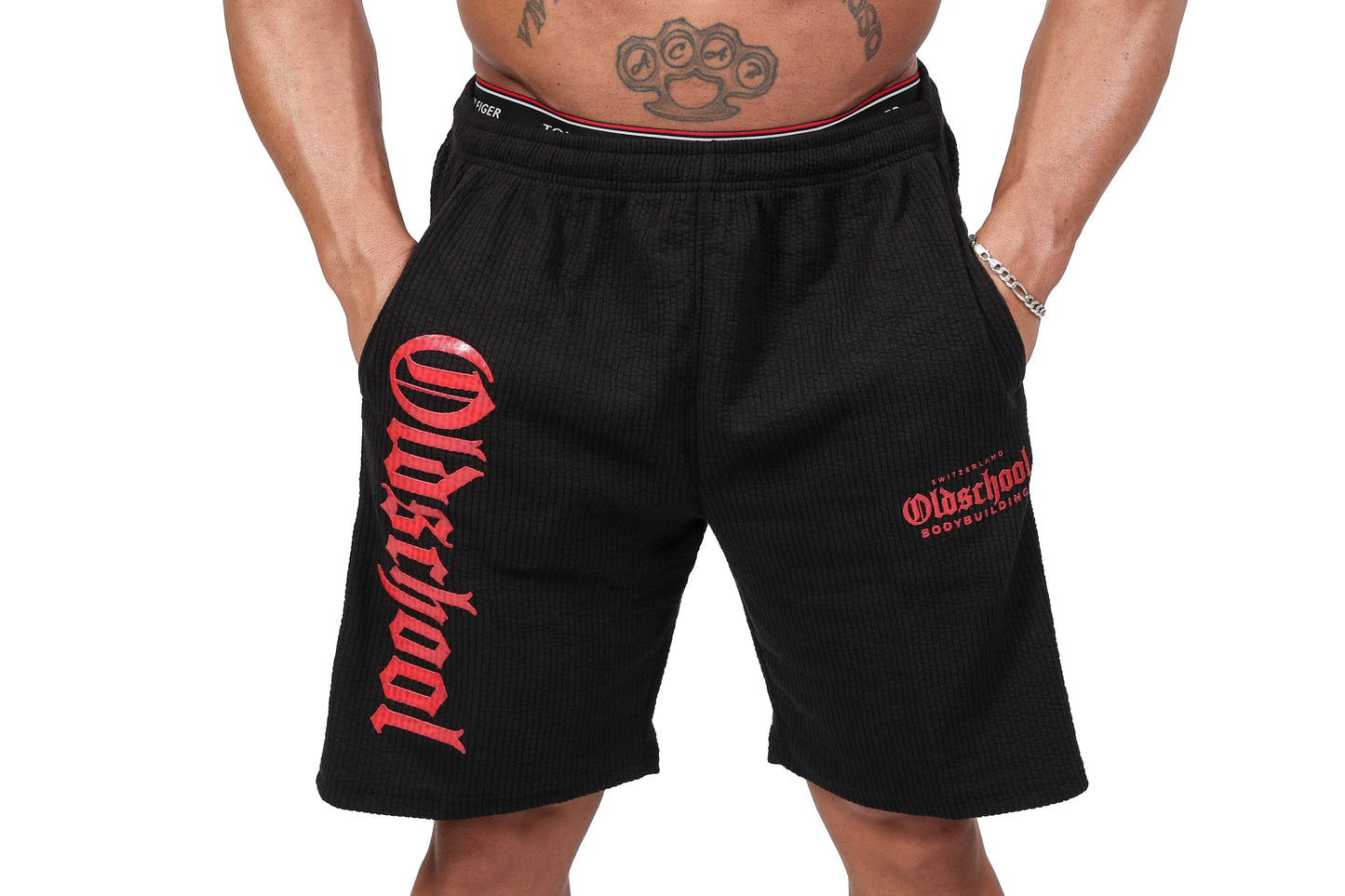 OLDSCHOOLBODYBUILDING RIPPED SHORTS SCHWARZ/ROT